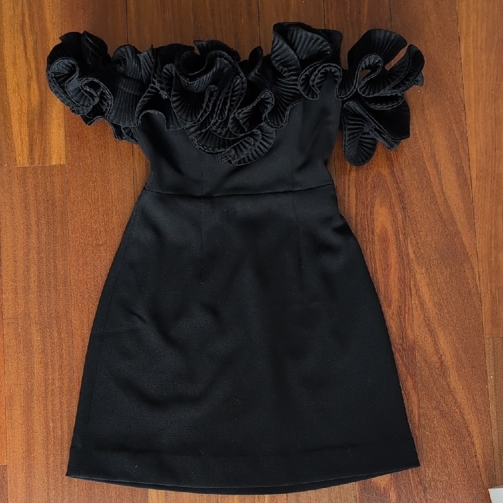 Black Off-Shoulder Sheath Mini Dress
